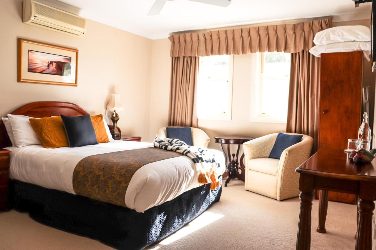 Plumes Boutique Bed & Breakfast Tamworth Exterior foto