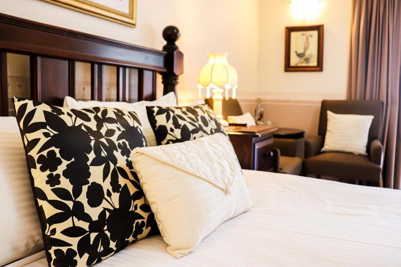 Plumes Boutique Bed & Breakfast Tamworth Exterior foto