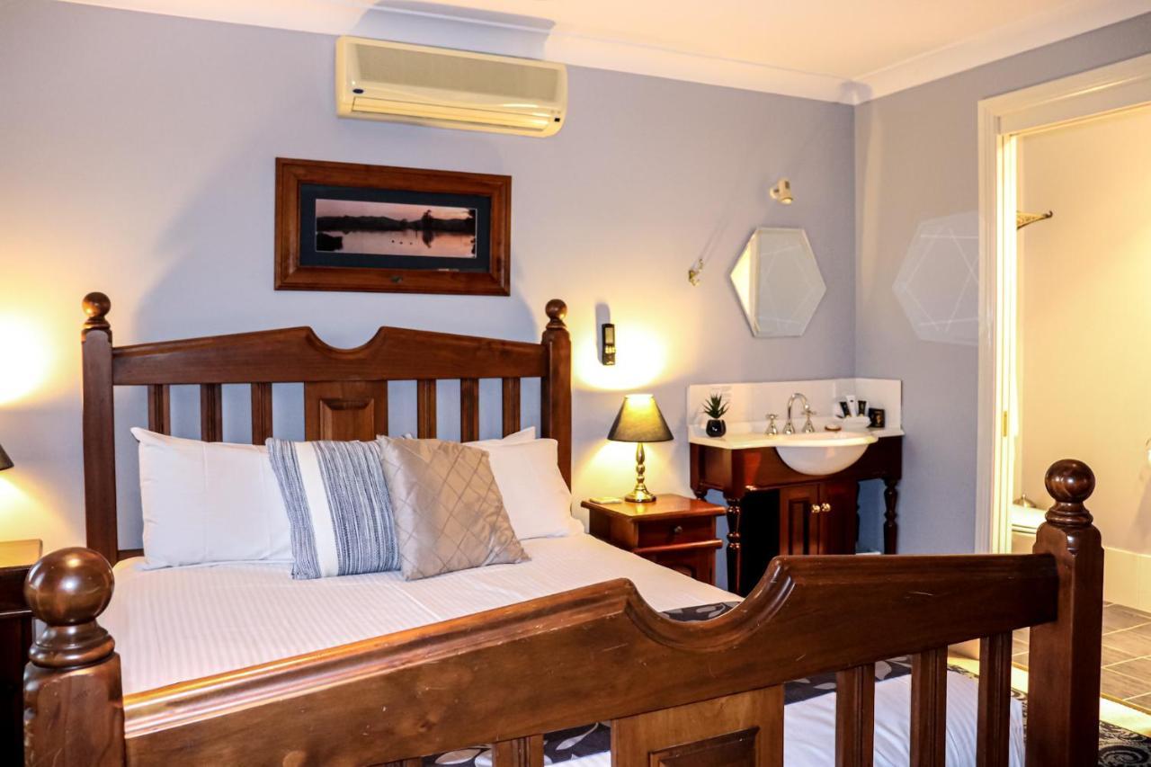 Plumes Boutique Bed & Breakfast Tamworth Exterior foto